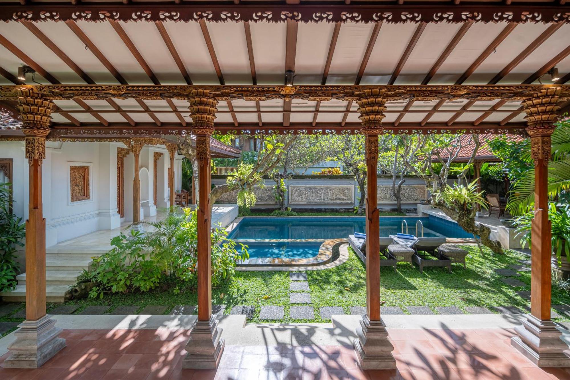 Puri Kedaton Batujimbar विला Sanur (Bali)